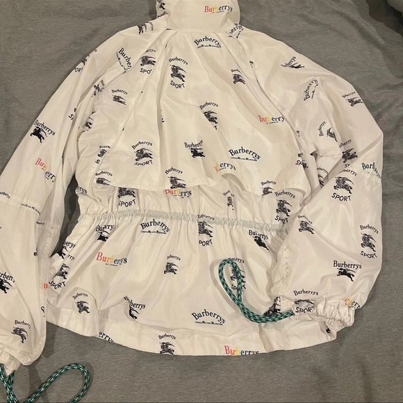 Burberry windbreaker jacket for women - Picture 2 of 6